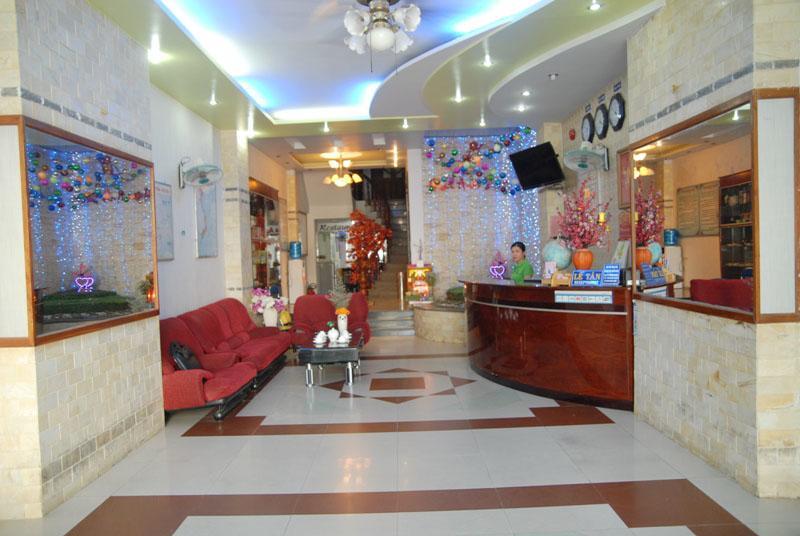 Hoa Anh Dao Hotel Туй Хоа Екстериор снимка
